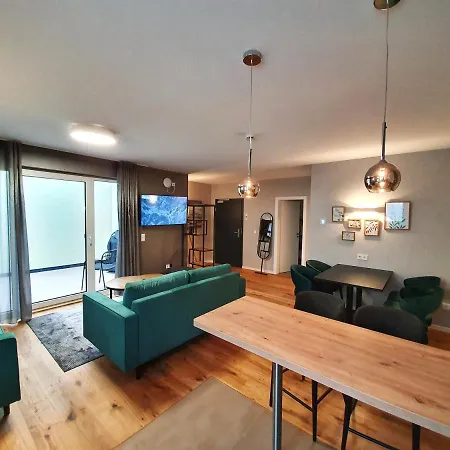 Erasmus - Zum Wohlfühlen Apartment *